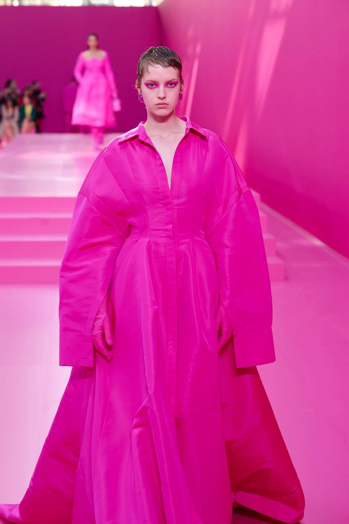 Valentino : Runway - Paris Fashion Week - Womenswear F/W 2022-2023