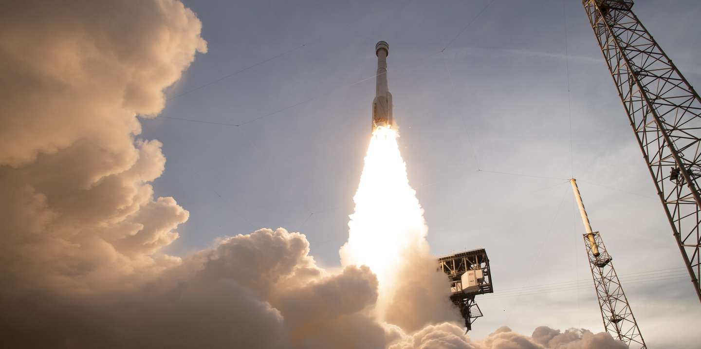 epa09959467 A handout picture made available by the National Aeronautics and Space Administration (NASA) shows a United Launch Alliance Atlas V rocket with Boeing’s CST-100 Starliner spacecraft aboard launches from Space Launch Complex 41, at Cape Canaveral Space Force Station in Cape Canaveral, Florida, USA, 19 May 2022. Boeing's Orbital Flight Test-2 (OFT-2) is Starliner’s second uncrewed flight test and will dock to the International Space Station as part of NASA's Commercial Crew Program. OFT-2 launched at 6:54 p.m. ET, and will serve as an end-to-end test of the system's capabilities.  EPA/Joel Kowsky / HANDOUT MANDATORY CREDIT: (NASA/Joel Kowsky) HANDOUT EDITORIAL USE ONLY/NO SALES