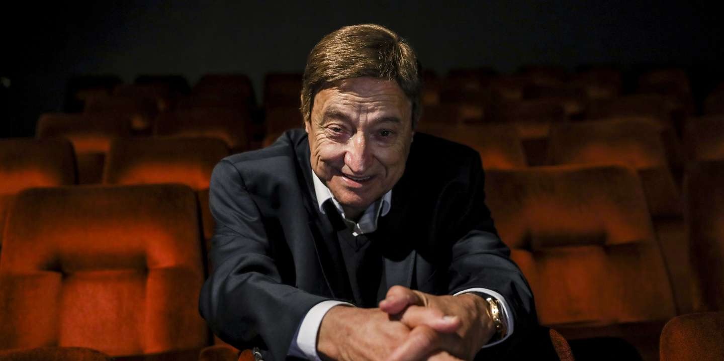 Entrevista com Carlos Avilez, encenador da peça "Peter e Alice", de John Logan, que conta com o regresso de Lia Gama ao palco do Teatro Experimental de Cascais (TEC), no TEC, 12 de novembro de 2018. JOSÉ SENA GOULÃO/LUSA