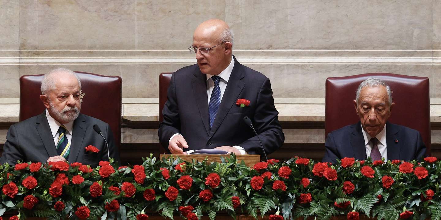 President of the portuguese parliament Augusto Santos Silva receiving the President of the Federative Republic of Brazil Lula da Silva during the solemn session of welcome at the portuguese parliament in Lisbon, 25th april 2023. TIAGO PETINGA/LUSA