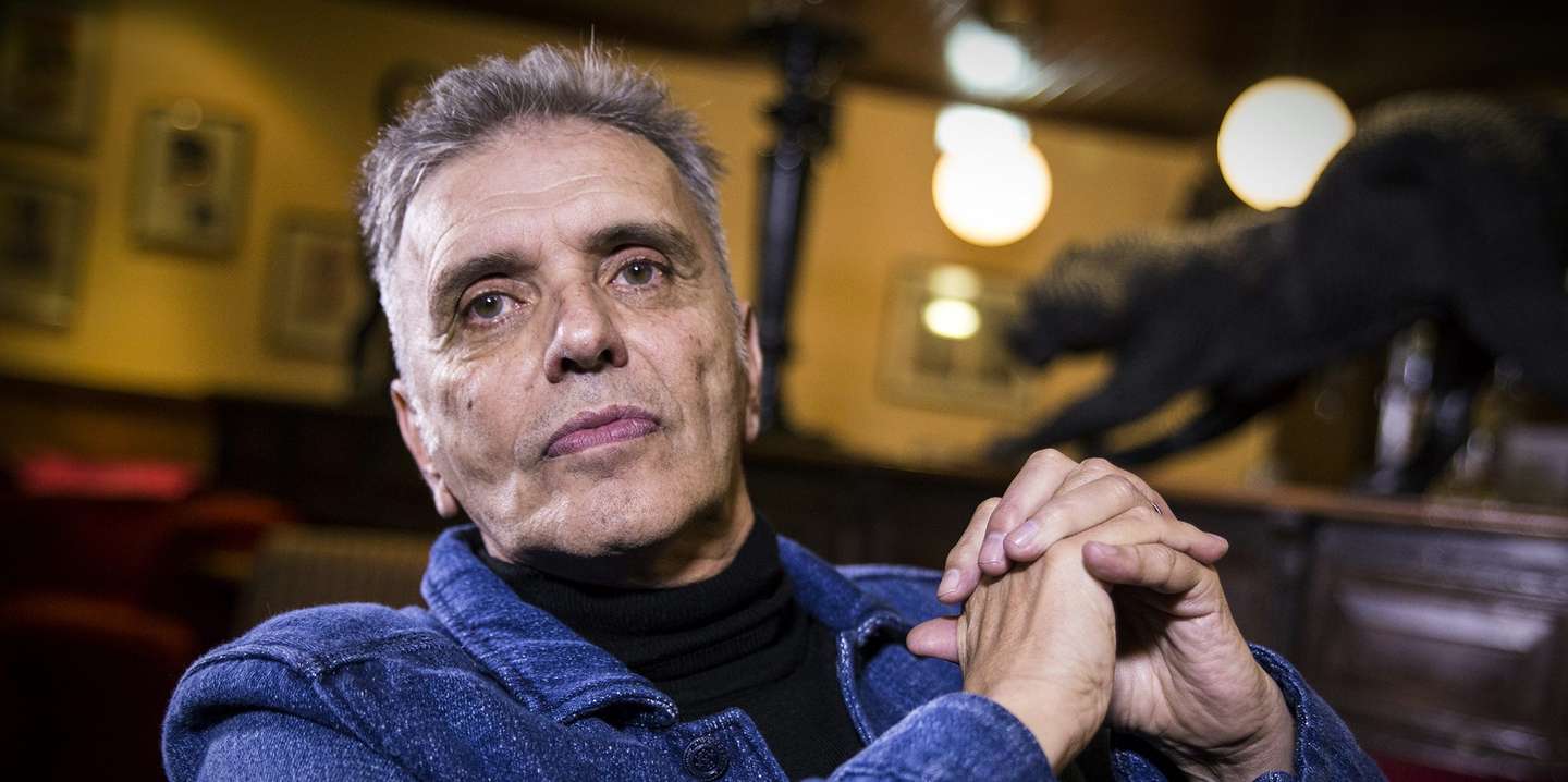 Aos 66 anos, Rui Reininho continua irónico, sarcástico, arrojado e apaixonado pelo Porto, a sua cidade