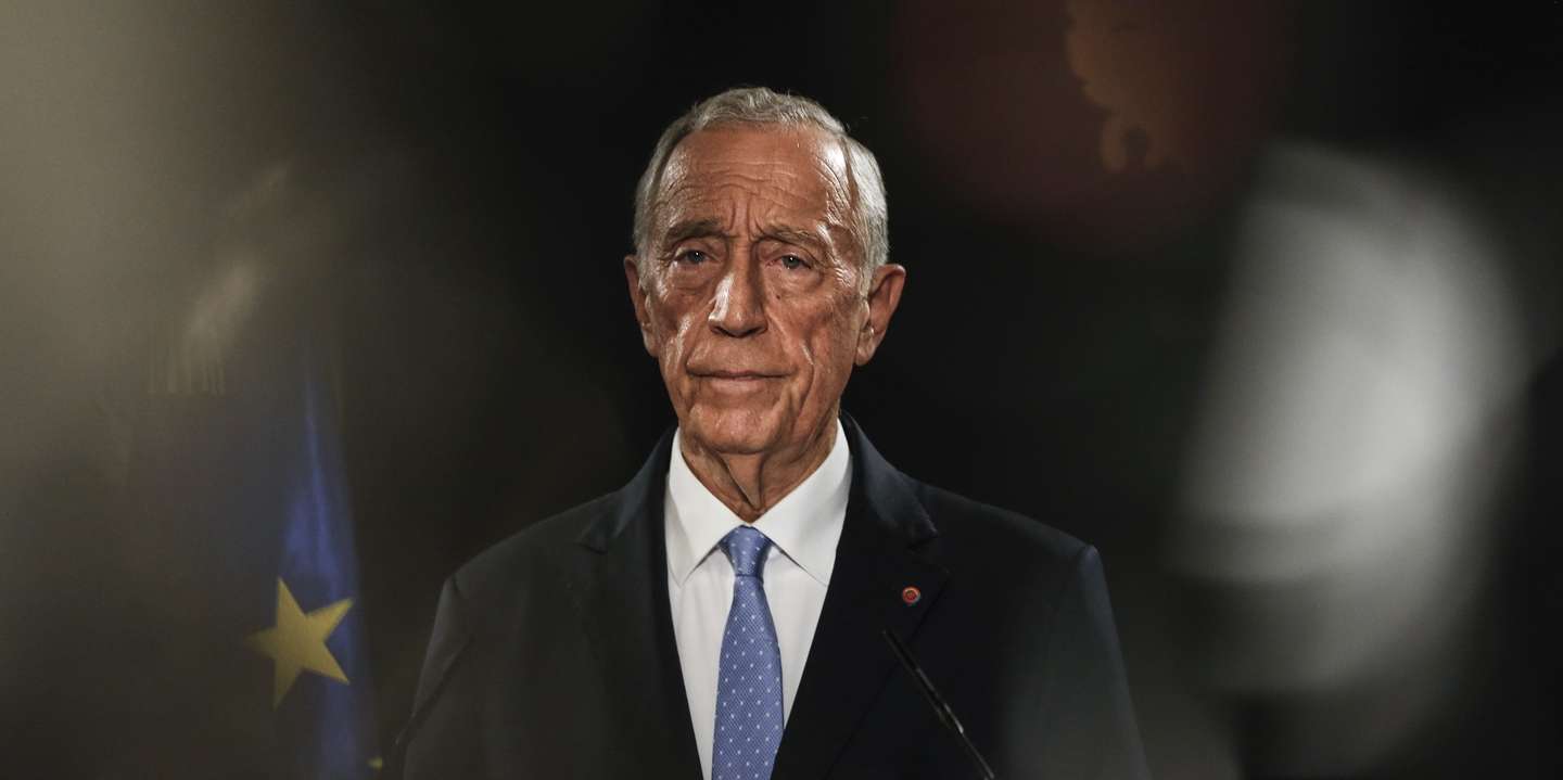 O Presidente da República, Marcelo Rebelo de Sousa, fala ao País sobre a renovação do Estado de Emergência até 2 de maio, no Palácio de Belém, em Lisboa, 16 de abril de 2020. RODRIGO ANTUNES/LUSA