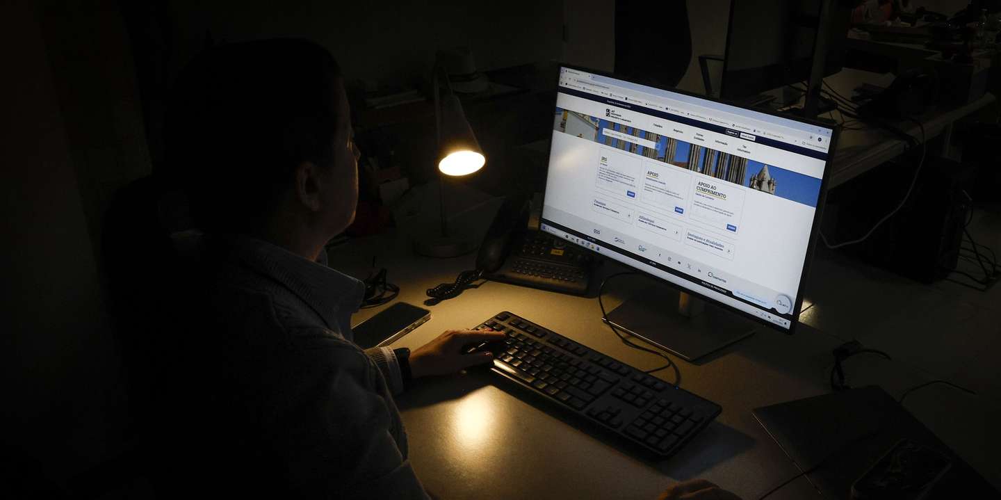Imagem do site das finanças, Lisboa, 25 de fevereiro de 2025. IRS. ANTÓNIO PEDRO SANTOS/LUSA