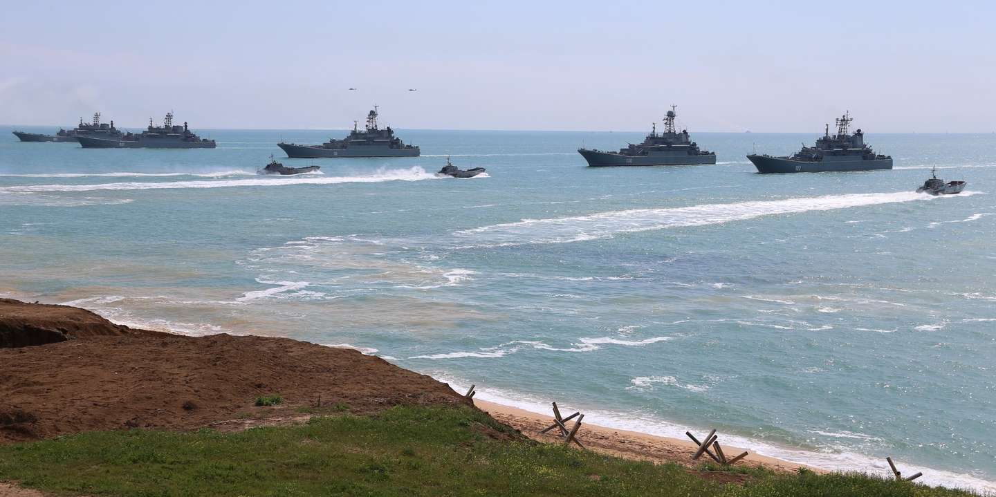 epa09152959 A handout photo made available by the press service of the Russian Defence Ministry shows Russian Navy large landing ships during the main stage of the mixed exercise of the Russian Armed Forces at the at Opuk range  in Crimea, 22 April 2021. Units of the combined arms army, air force and air defenâ€“e formations, warships and ships, military units of the coastal forces of the Black Sea Fleet, part of the forces of the Caspian Flotilla and airborne units take part in the military exercises at the Opuk training ground.  EPA/VADIM SAVITSKY / RUSSIAN DEFENCE MINISTRY / HANDOUT MANDATORY CREDIT / HANDOUT EDITORIAL USE ONLY/NO SALES