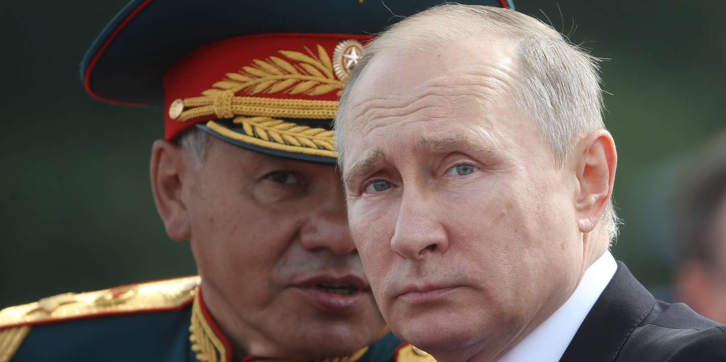O ministro da Defesa russo, Sergei Shoigu, parecia, deste modo, confirmar o cenário que se estava a traçar há já alguns dias: a saída das forças da Rússia da cidade de Kherson
