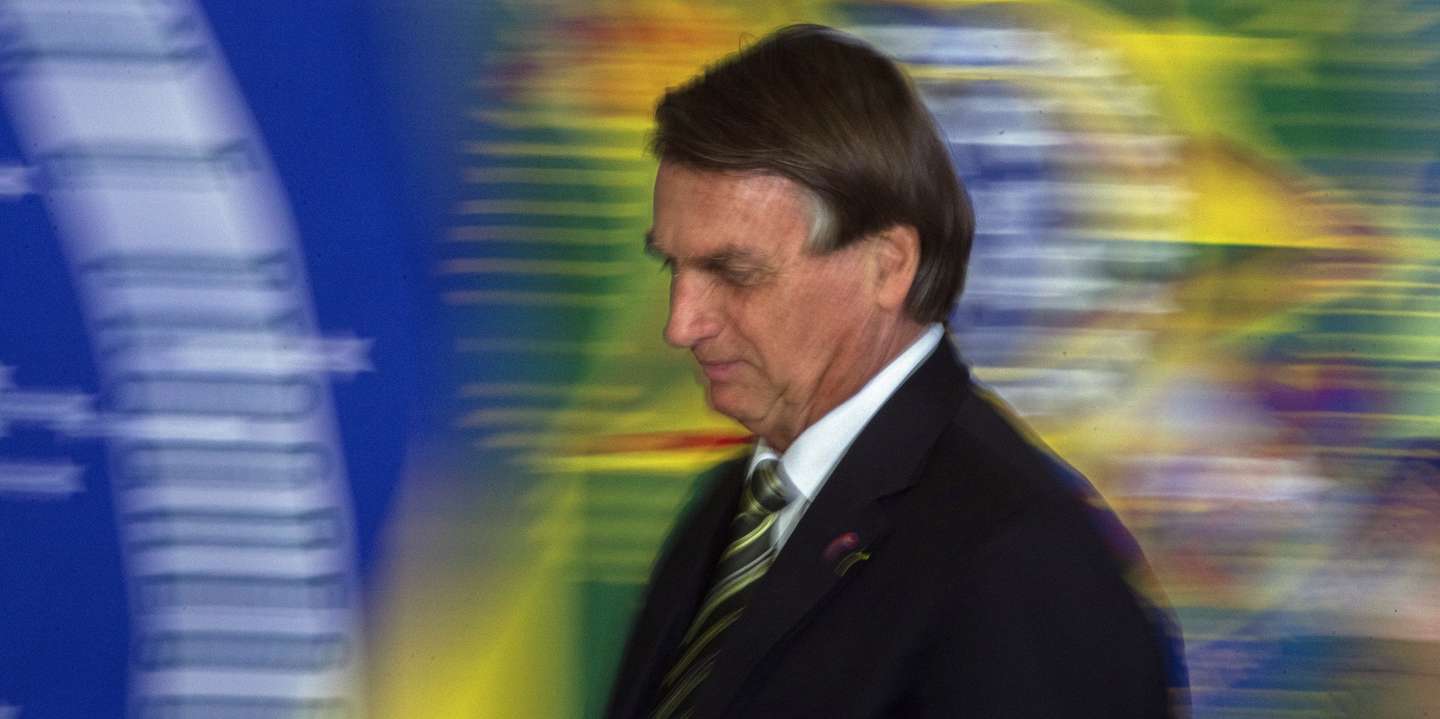 epa10042446 The President of Brazil Jair Bolsonaro participates during the launch of the 2022/2023 Crop Plan, at the Planalto Palace, in Brasilia, Brazil, 29 June 2022.  EPA/Joedson Alves