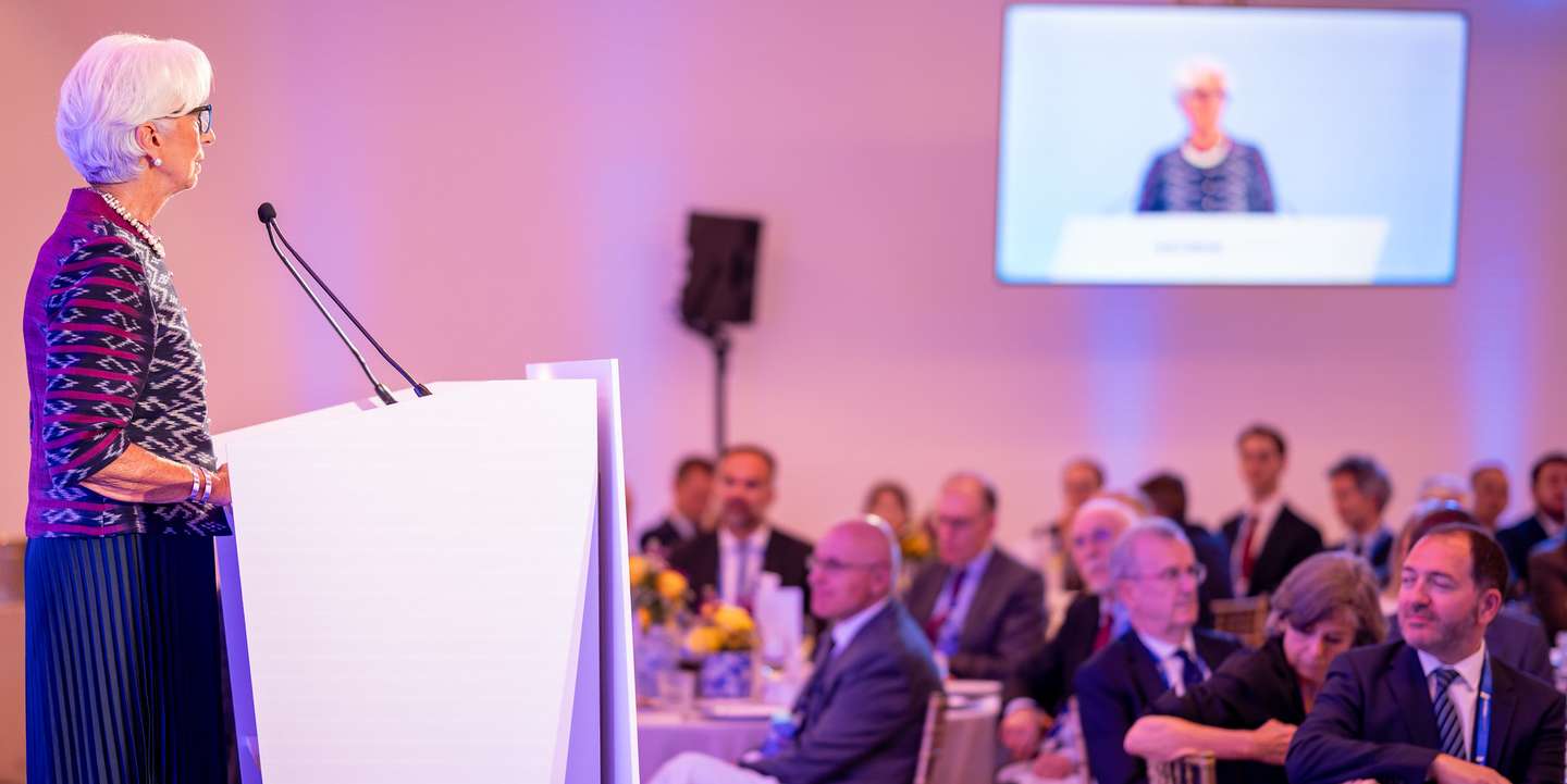 Christine Lagarde sucedeu a Mario Draghi na liderança do BCE.