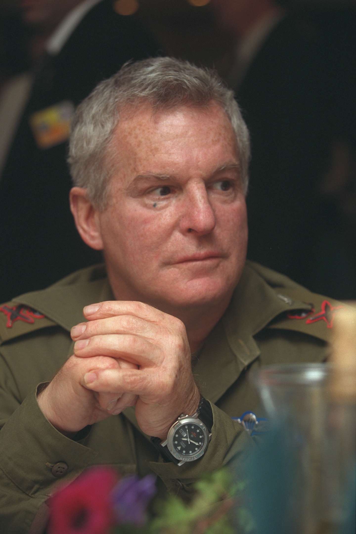 Amiram Levine (um dos agentes)