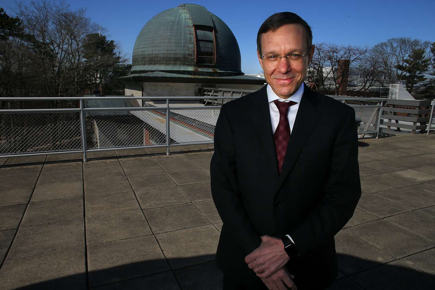 Harvard Astronomers Theory On Aliens Earns Him Ridicule, But He's Standing By It