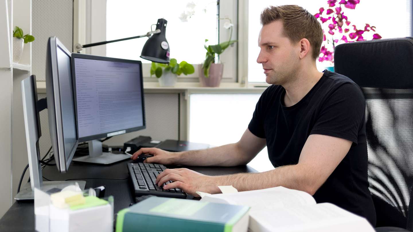 Max Schrems, None of your Business (noyb)