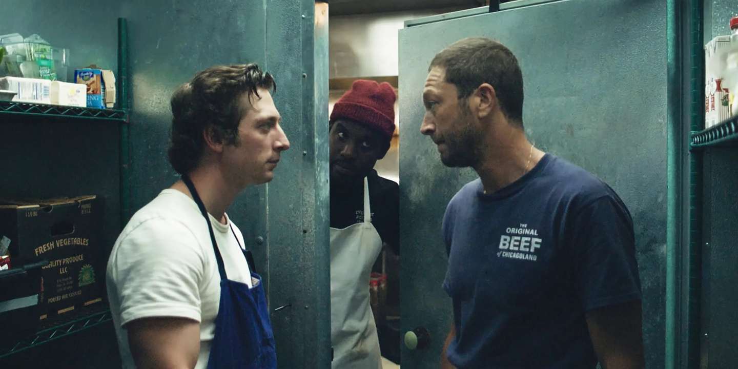 Jeremy Allen White (como Carmen "Carmy" Berzatto) e Ebon Moss-Bachrach (Richard "Richie" Jerimovich), a dupla que move a narrativa e a cozinha em "The Bear"