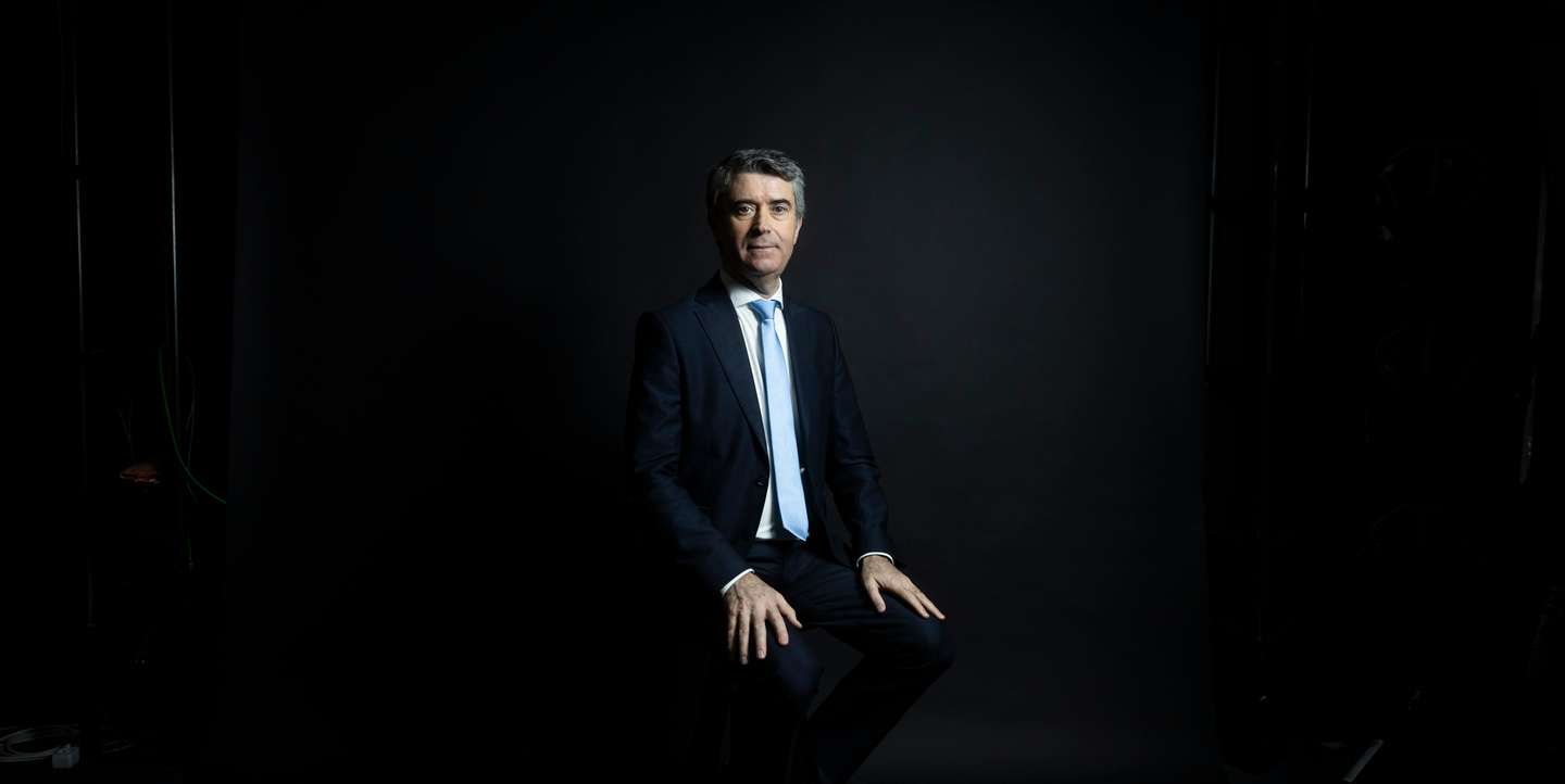 José Luís Carneiro foi o primeiro candidato a avançar, dois dias depois da demissão de António Costa