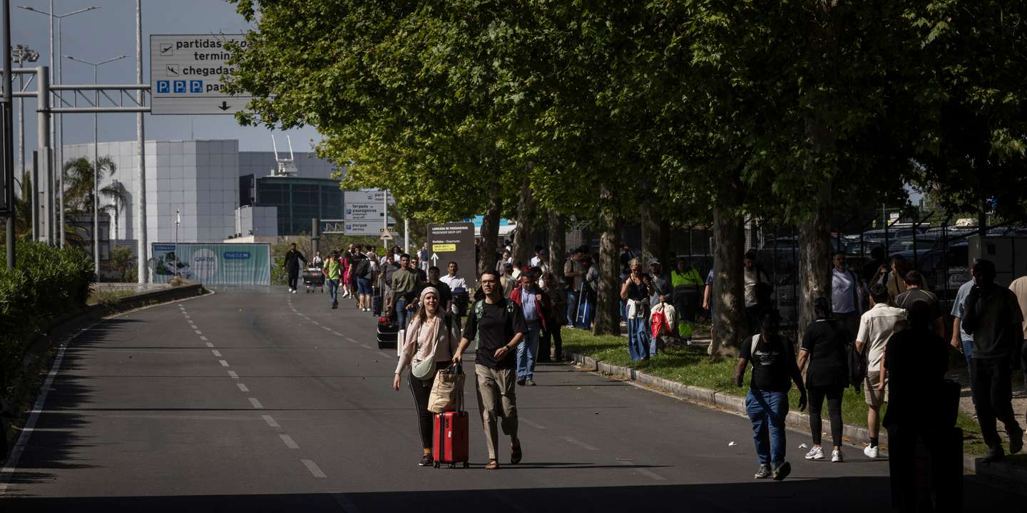 Algumas pessoas caminharam quase duas horas