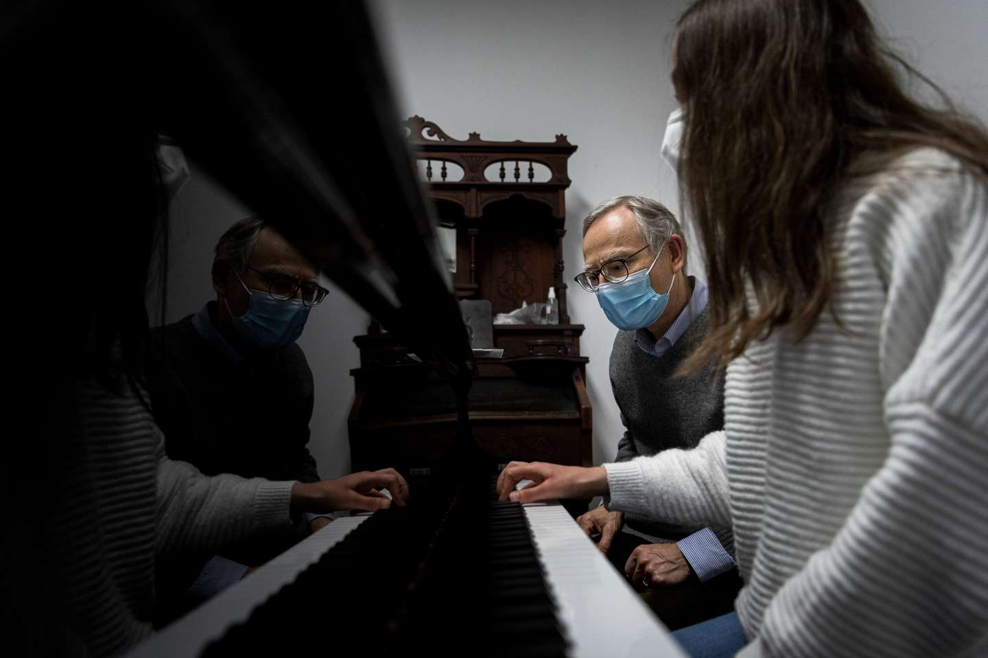 Reportagem na Academia de Amadores de Música, na Rua Nova da Trindade, onde se encontram sediados há bastantes anos. Neste momento, receberam a informaçõa que vão ter de abandonar o espaço e procurar uma nova casa. 24 de Fevereiro de 2022 Academia de Amadores de Música, Lisboa FRANCISCO ROMÃO PEREIRA/OBSERVADOR