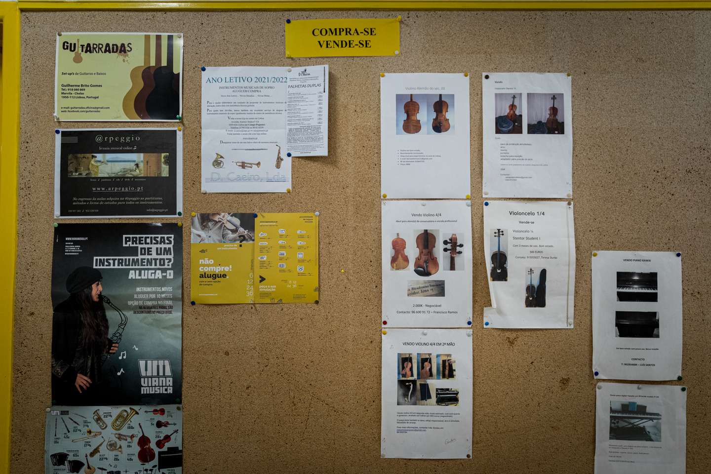Reportagem na Academia de Amadores de Música, na Rua Nova da Trindade, onde se encontram sediados há bastantes anos. Neste momento, receberam a informaçõa que vão ter de abandonar o espaço e procurar uma nova casa. 24 de Fevereiro de 2022 Academia de Amadores de Música, Lisboa FRANCISCO ROMÃO PEREIRA/OBSERVADOR
