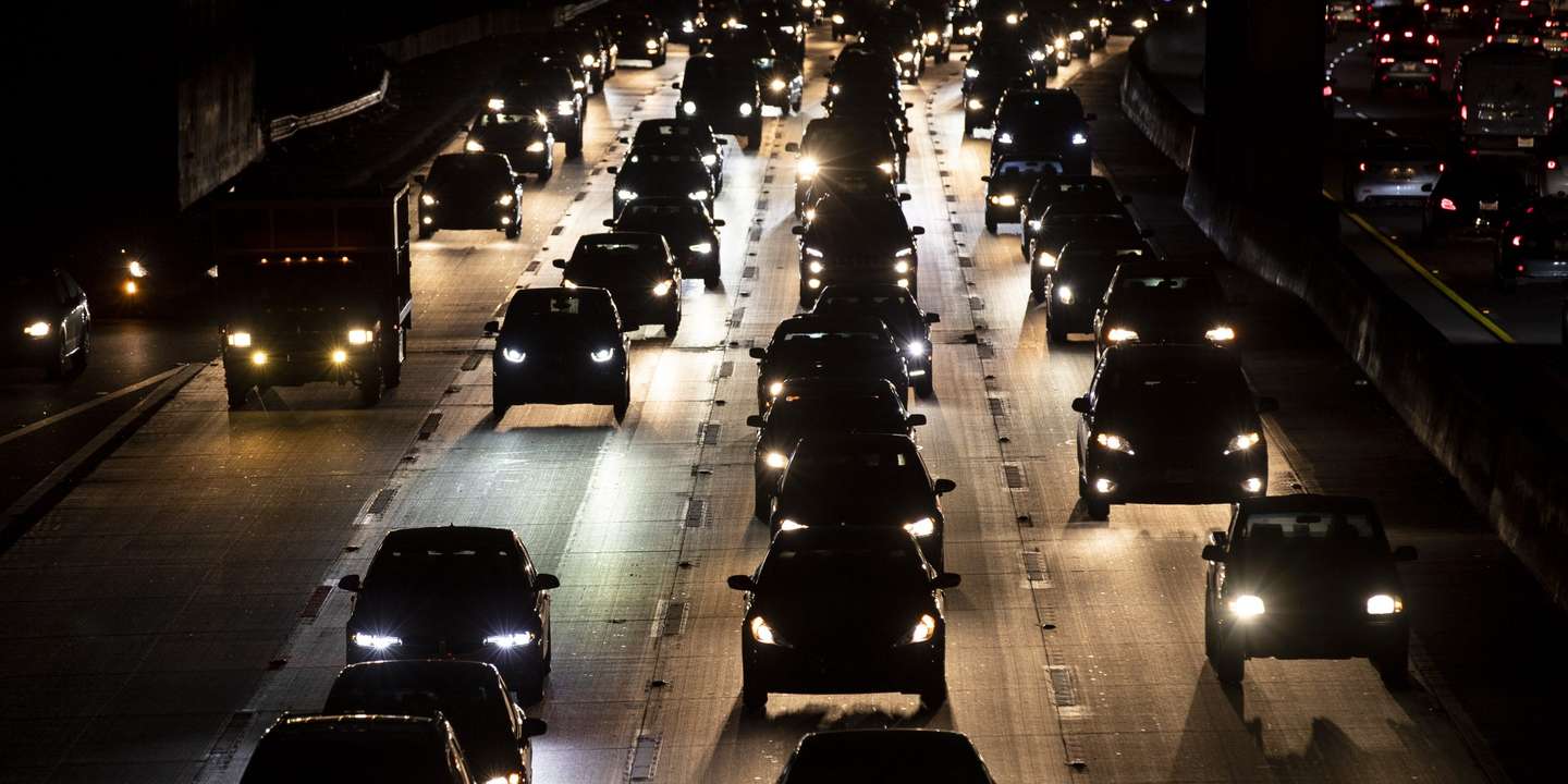 Novas normas europeias para poluição automóvel são inúteis, afirma associação Transportes e Ambiente