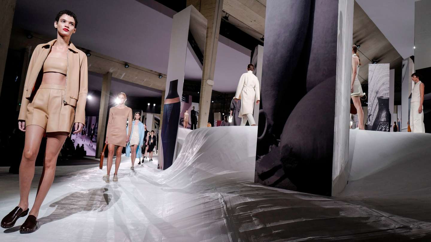 FASHION-FRANCE-HERMES