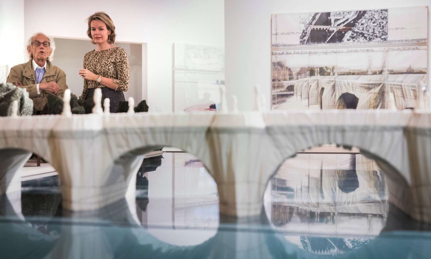 BELGIUM-CULTURE-ARTS-CHRISTO-EXHIBITION-ROYALS