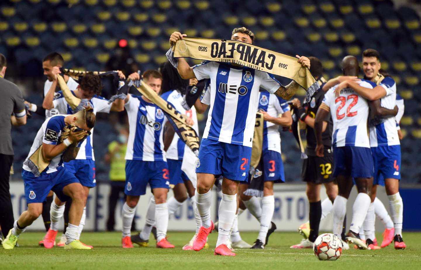 FBL-POR-LIGA-PORTO-SPORTING