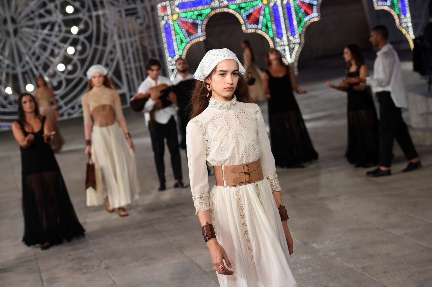 Dior Cruise 2021 - Runway