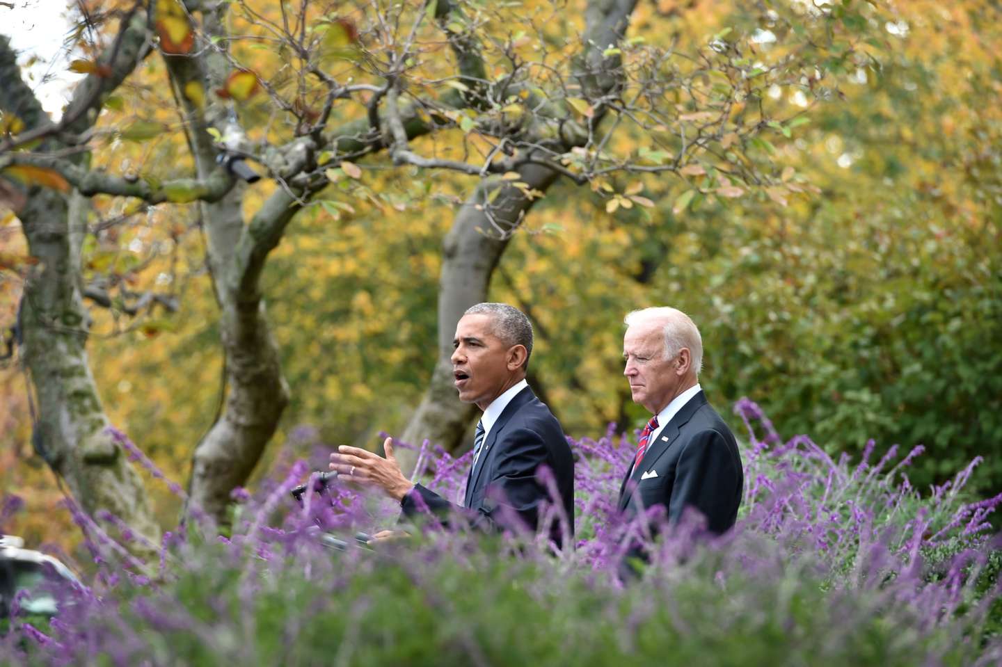 TOPSHOT-US-VOTE-OBAMA-REACTION
