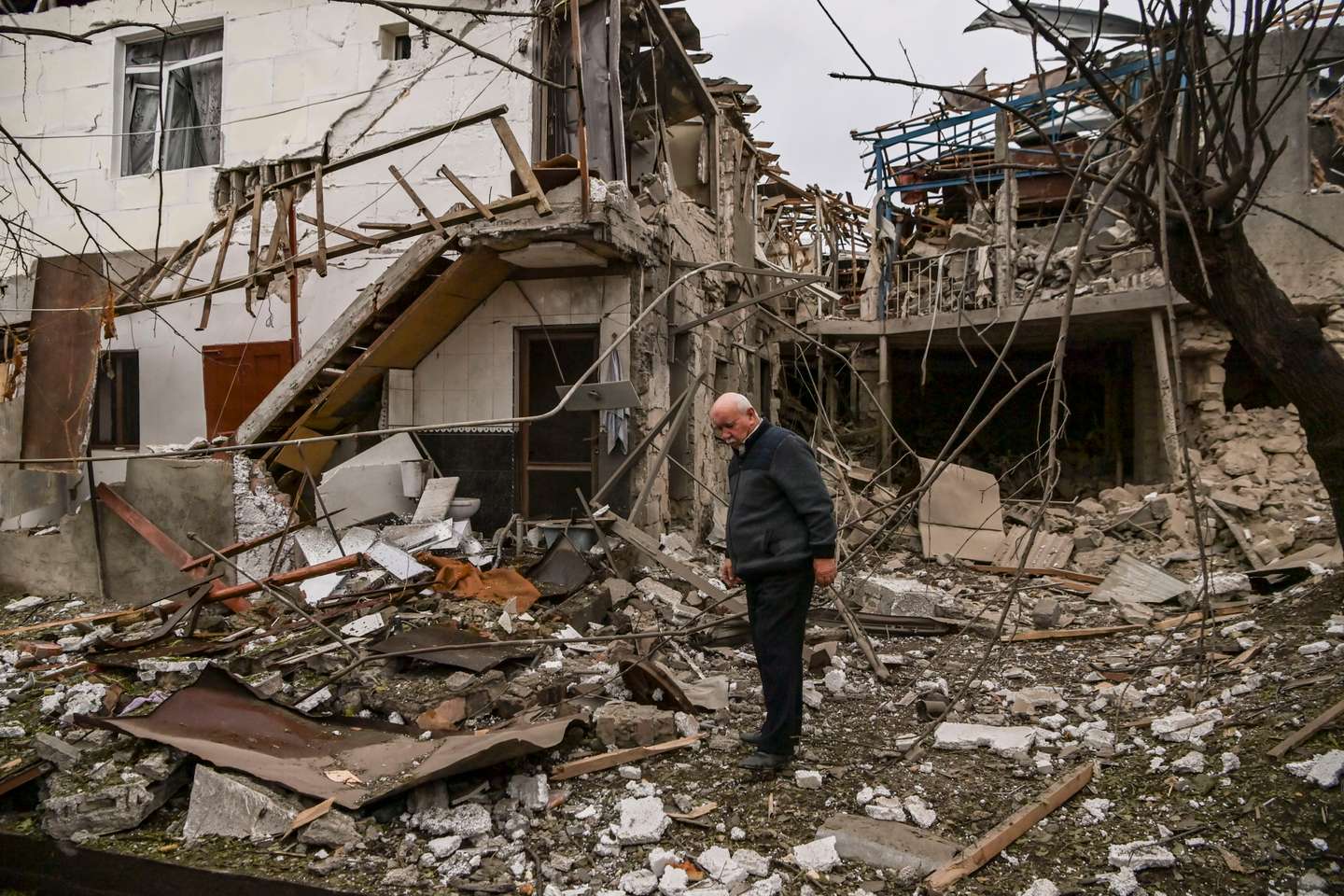 TOPSHOT-AZERBAIJAN-ARMENIA-KARABAKH-CONFLICT