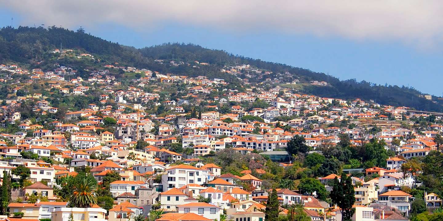 O excedente orçamental permitiu ao Governo Regional amortizar dívida pública, que no ano passado correspondia a 78% do PIB