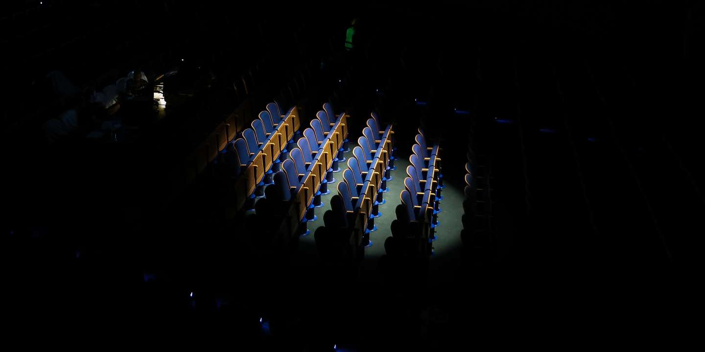 A 10 de novembro foi criado na rede social Telegram um canal para a partilha de denúncias sobre casos de assédio no universo teatral