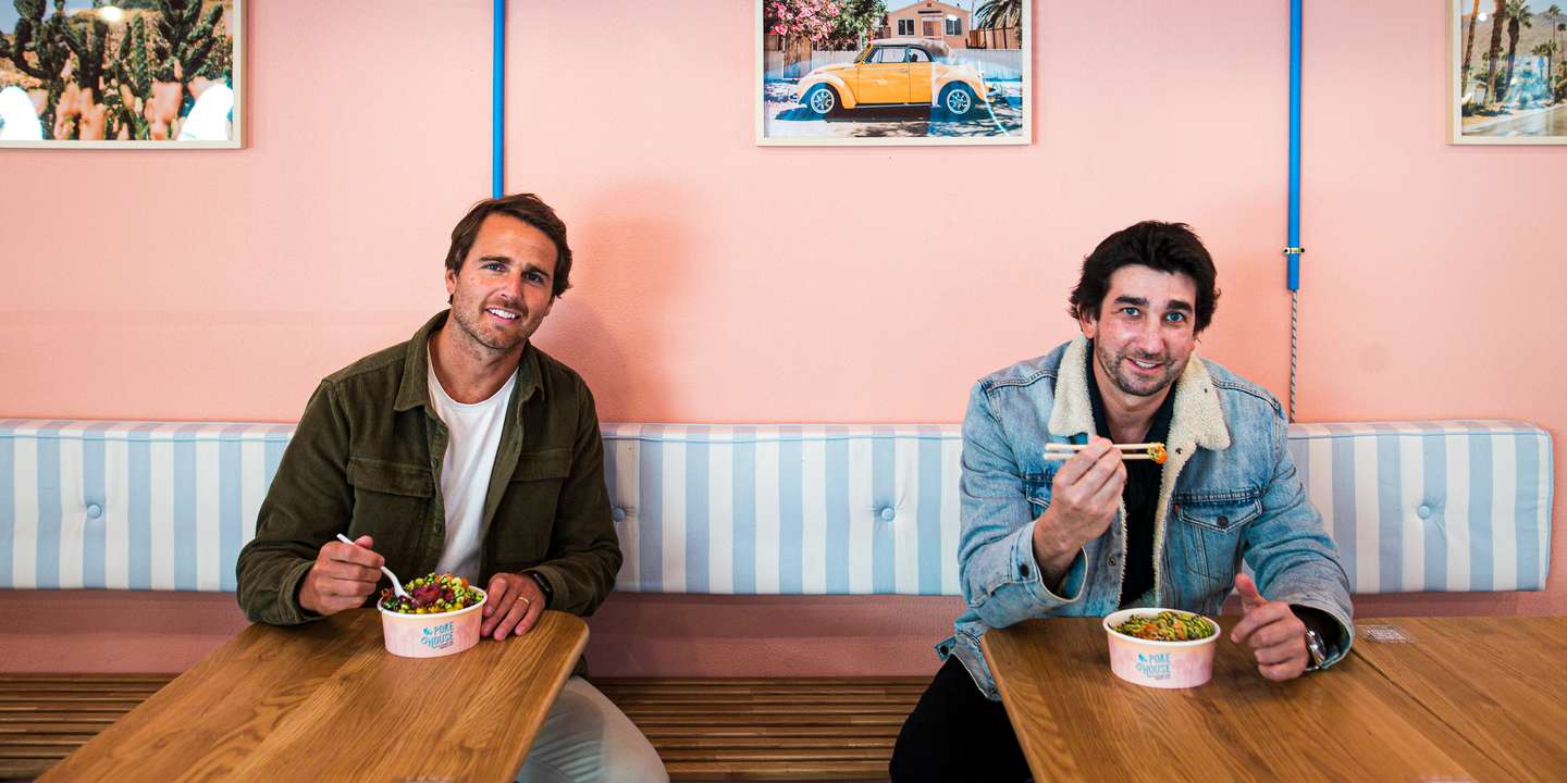 Restaurante “Poke House” da Infante Santo, com os responsáveis Francisco Guedes e Duarte Costa. Lisboa, 08 de Fevereiro de 2022. FILIPE AMORIM/OBSERVADOR