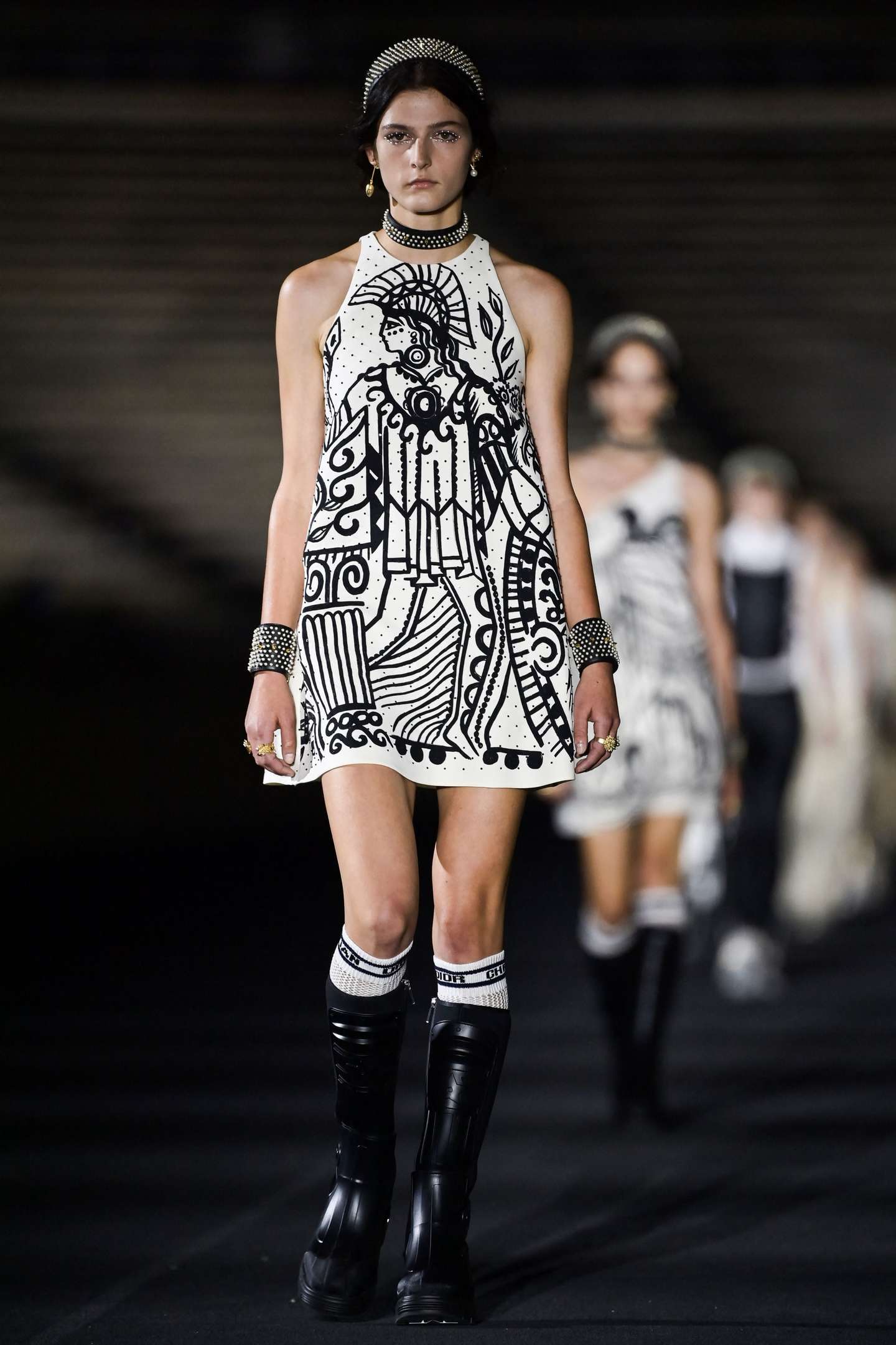 FASHION-GREECE-DIOR-CROISIERE