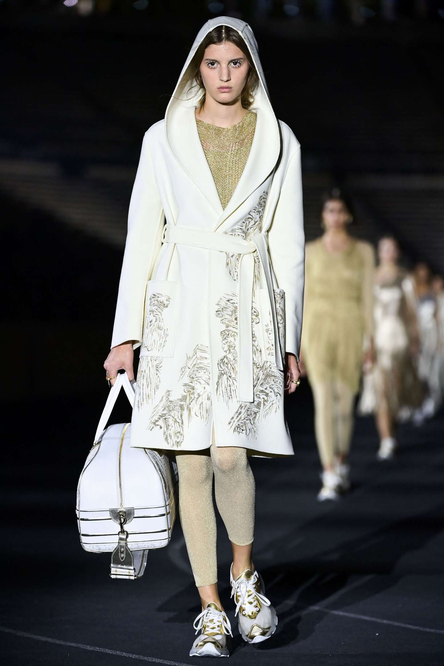 FASHION-GREECE-DIOR-CROISIERE