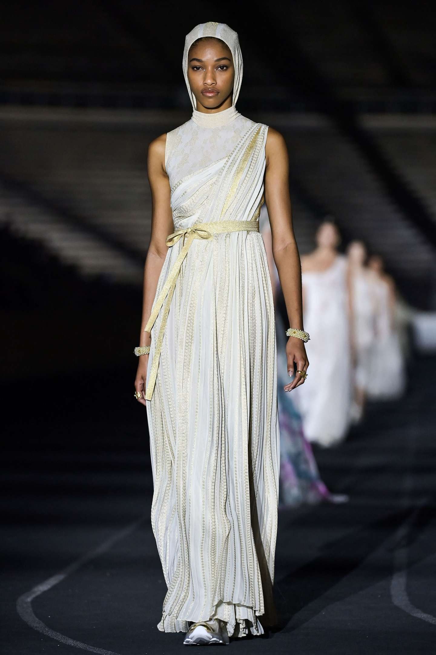 FASHION-GREECE-DIOR-CROISIERE