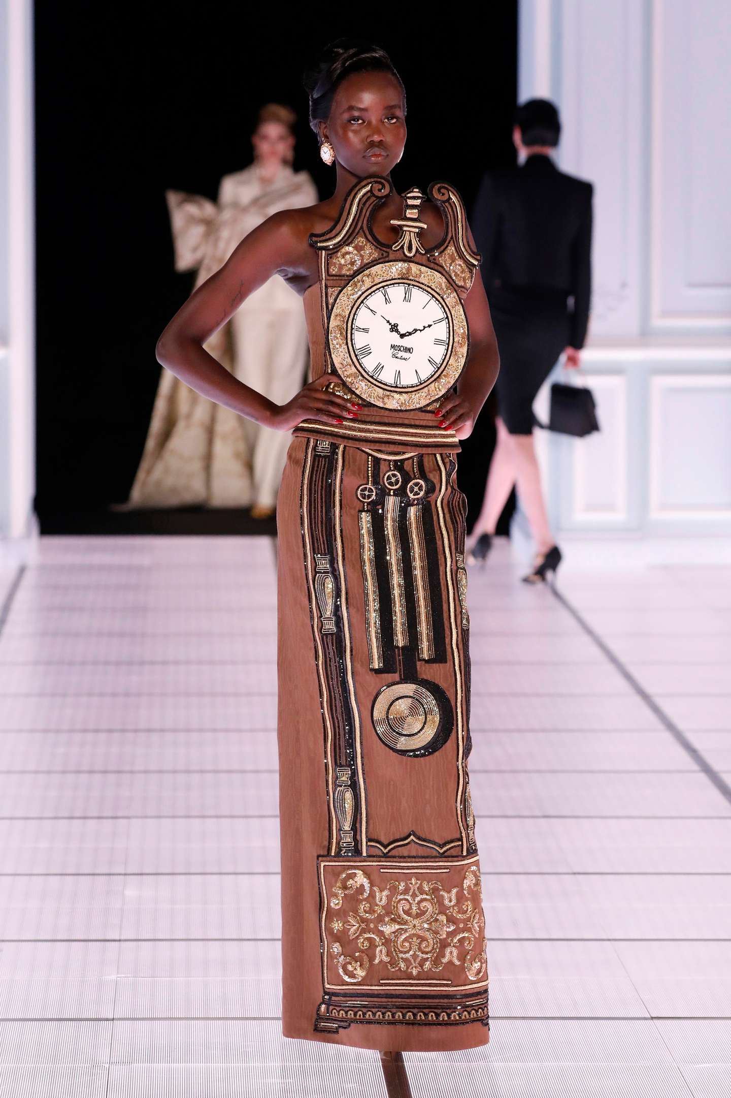 Moschino - Runway - Milan Fashion Week Fall/Winter 2022/2023