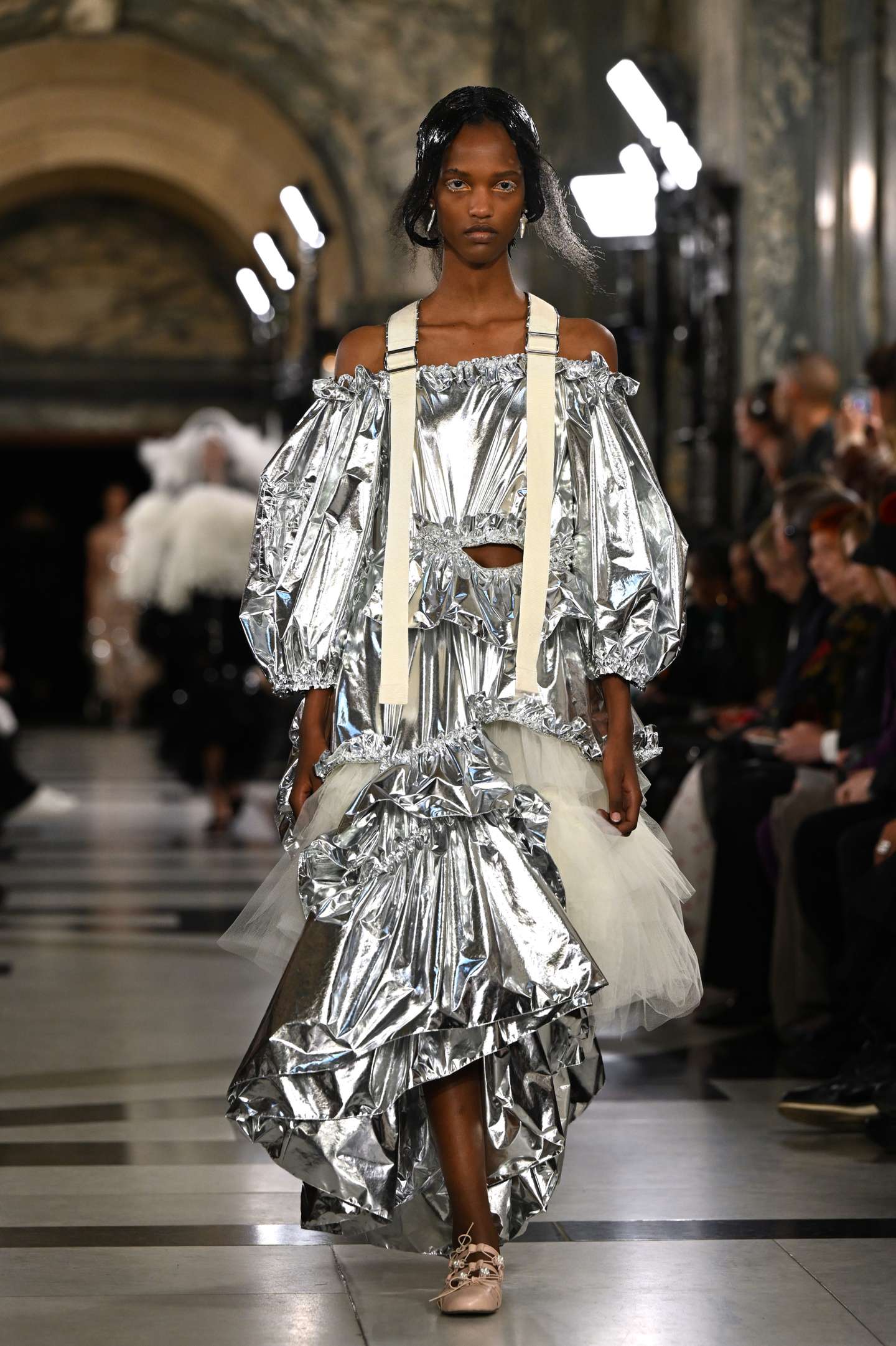 Simone Rocha - Runway - LFW September 2022