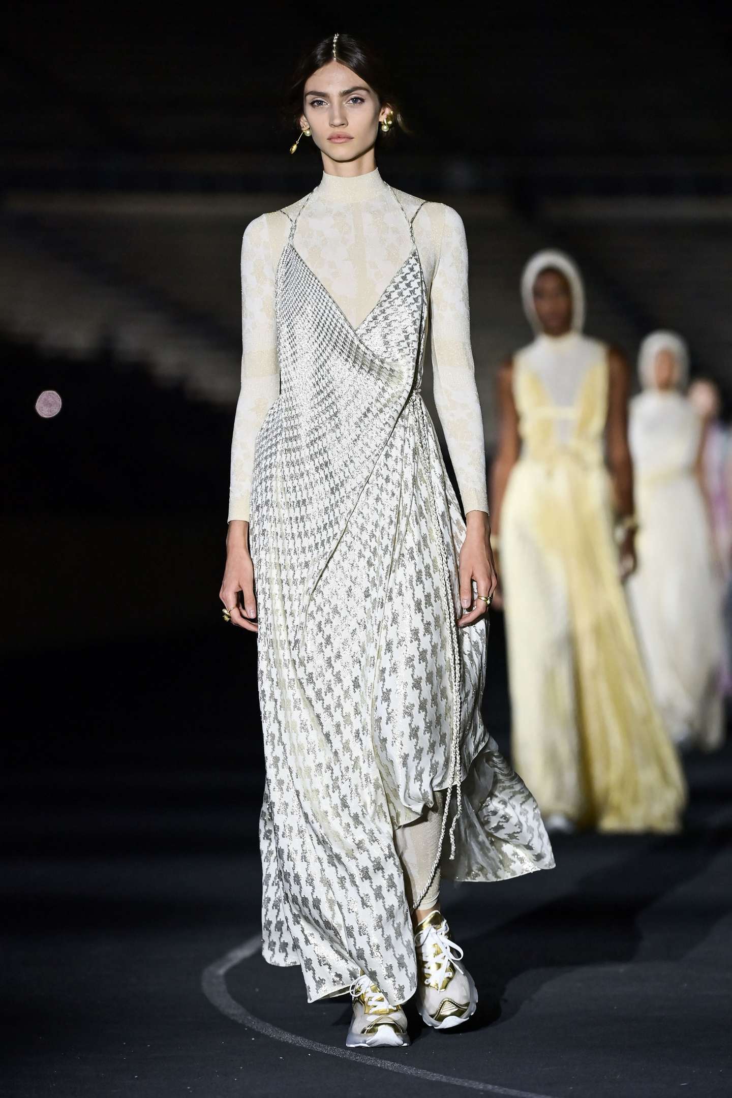 FASHION-GREECE-DIOR-CROISIERE