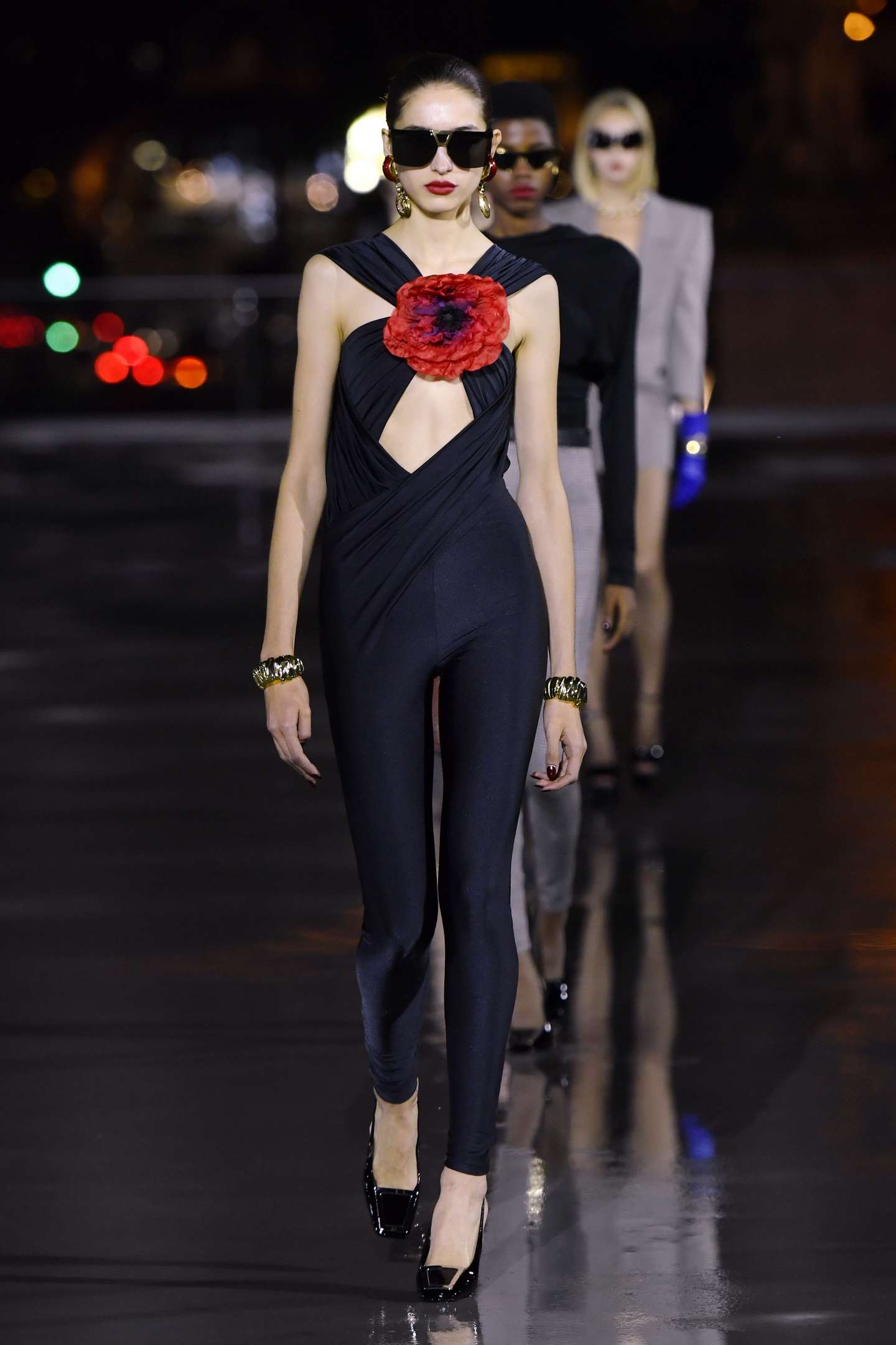 Saint Laurent : Runway - Paris Fashion Week - Womenswear Spring Summer 2022