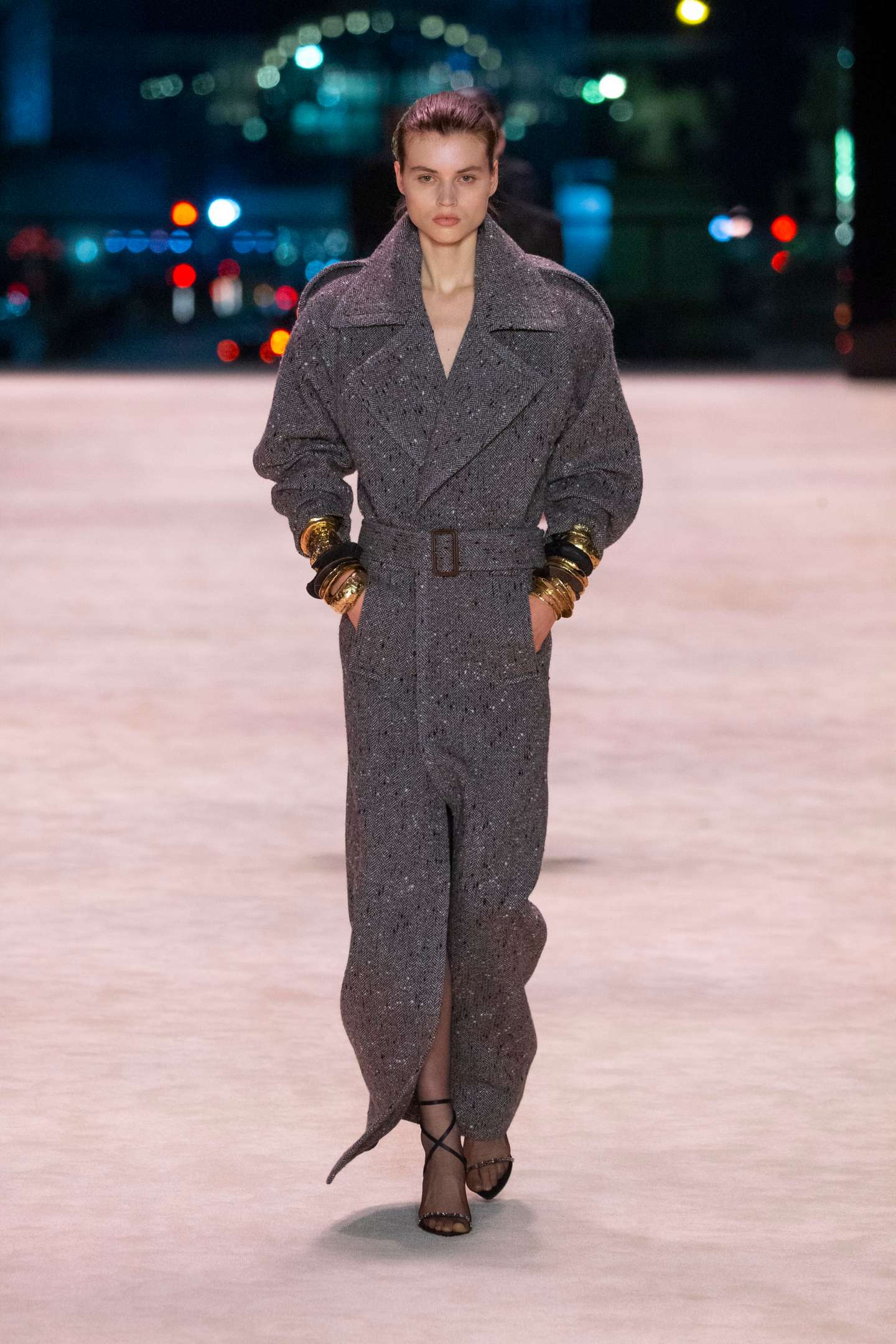 Saint Laurent - Runway - Fall/Winter 2022-2023 Paris Fashion Week