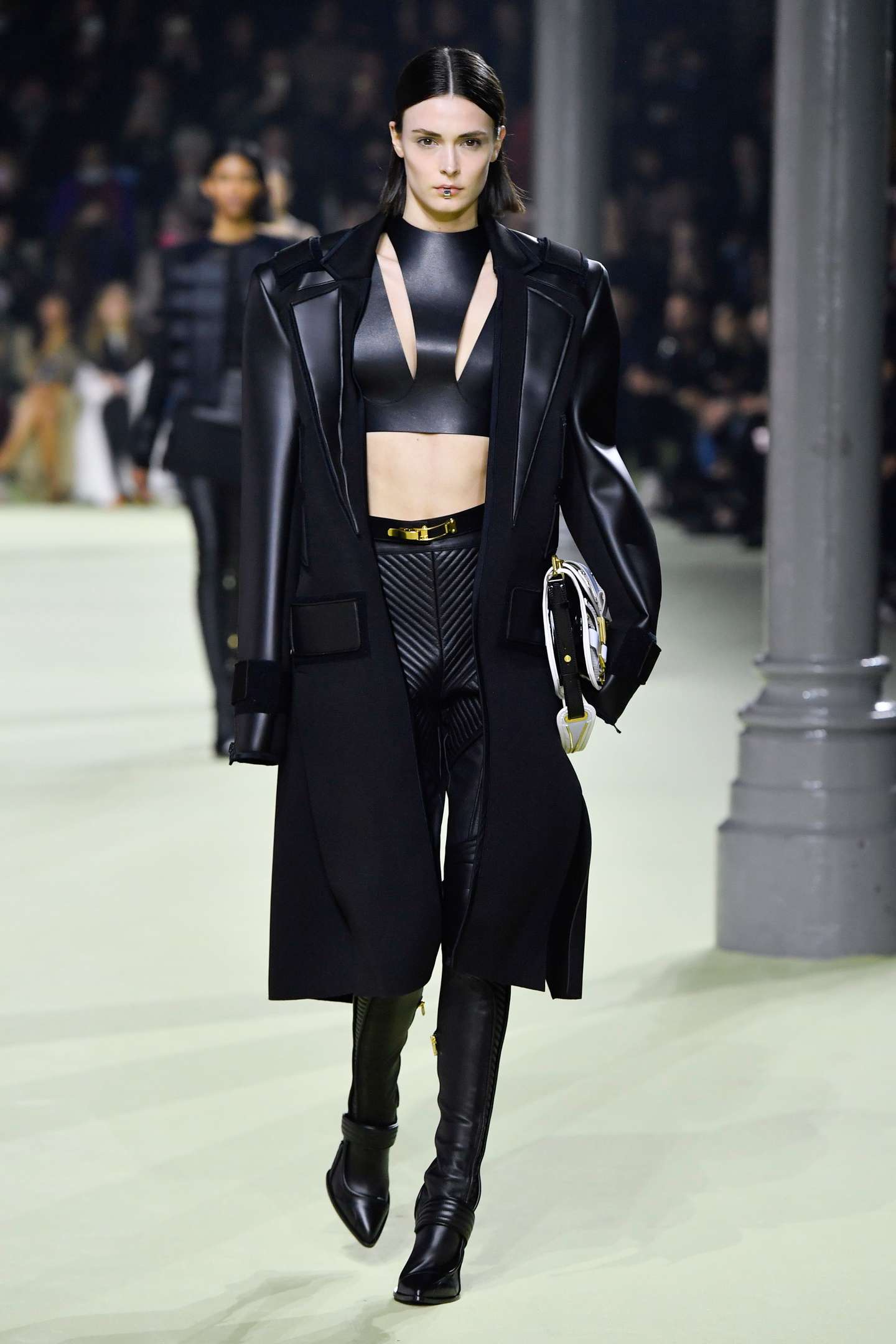 Balmain - Runway - Fall/Winter 2022-2023 Paris Fashion Week