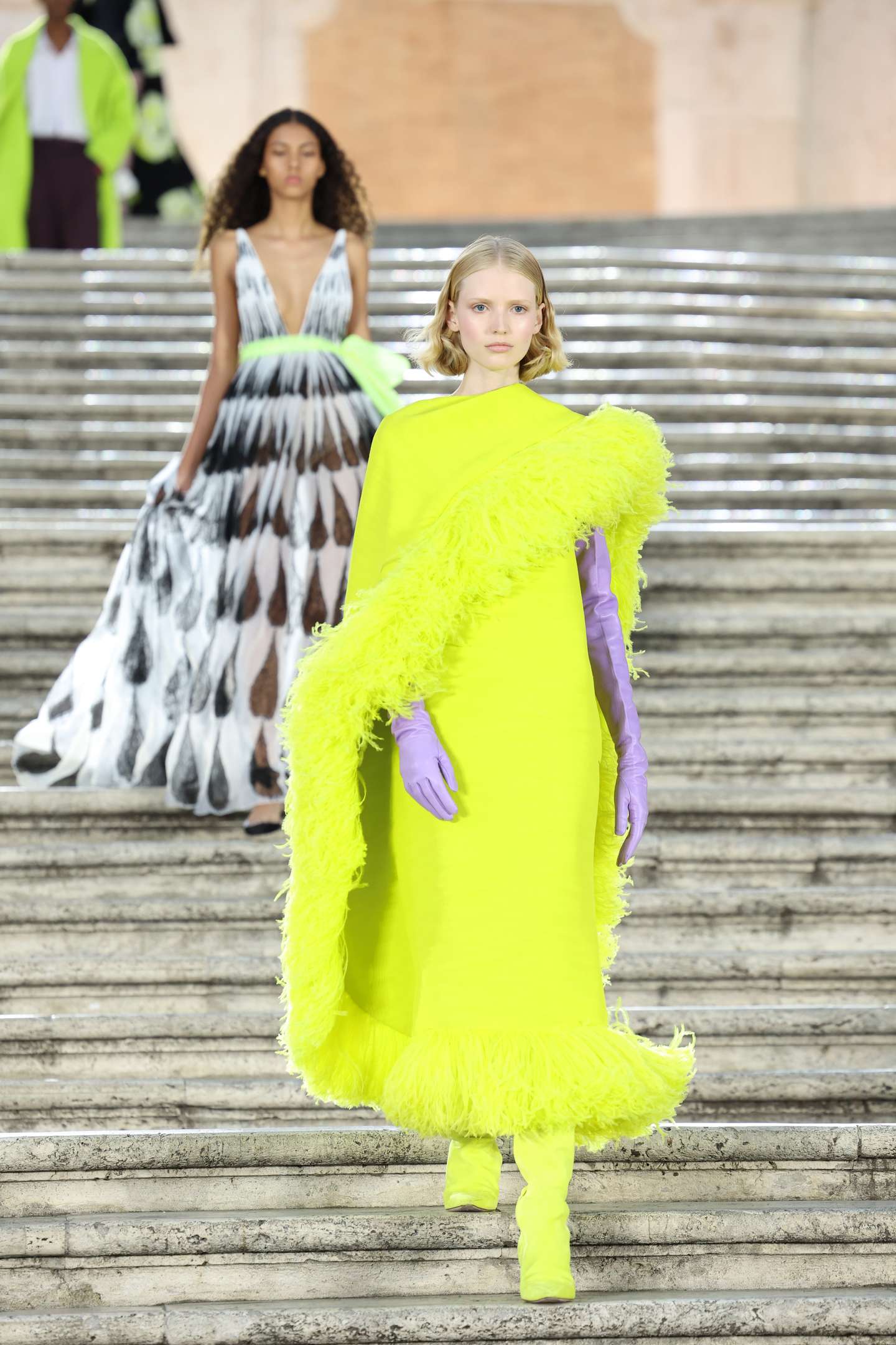 Valentino Haute Couture Fall/Winter 22/23 - Runway
