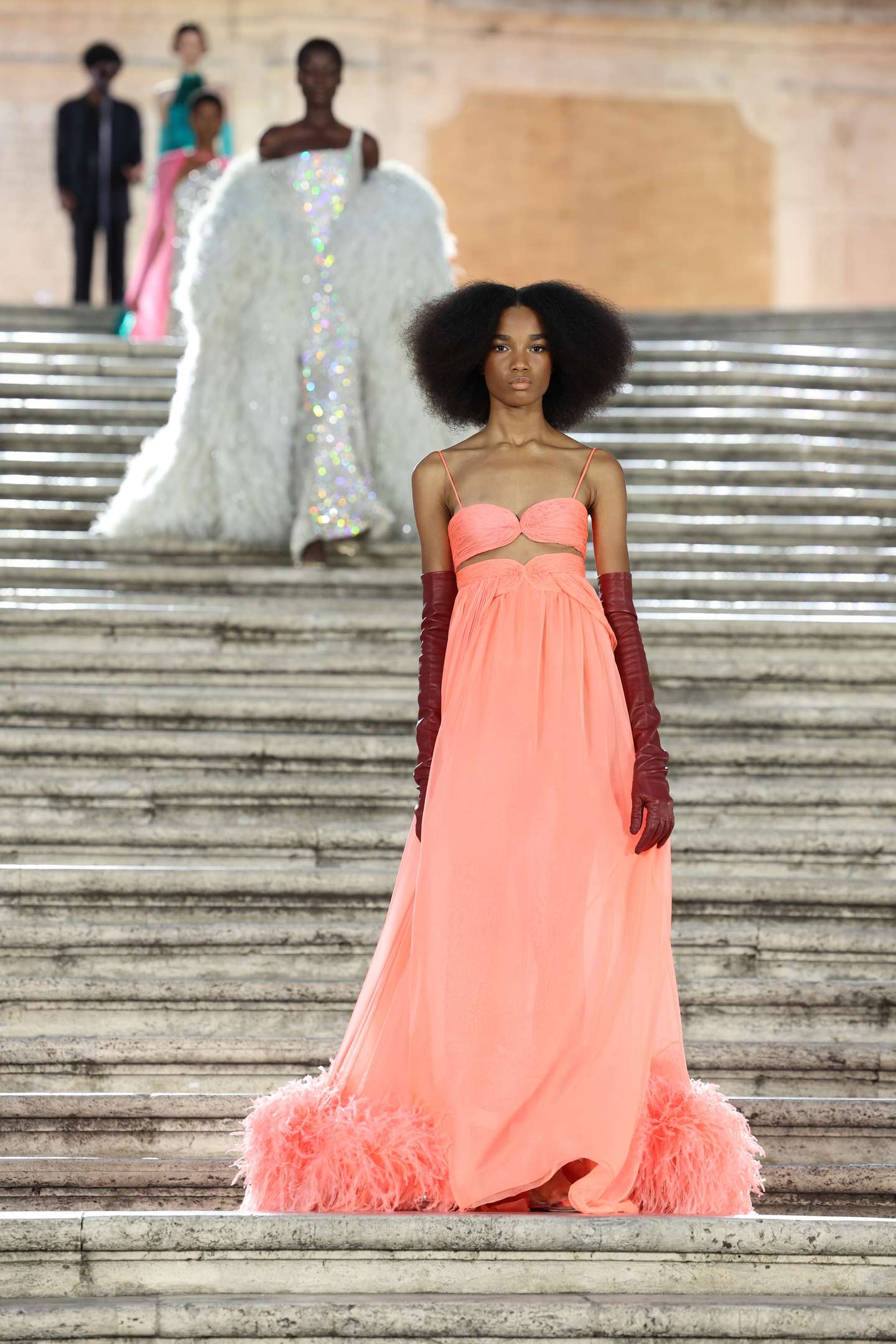 Valentino Haute Couture Fall/Winter 22/23 - Runway
