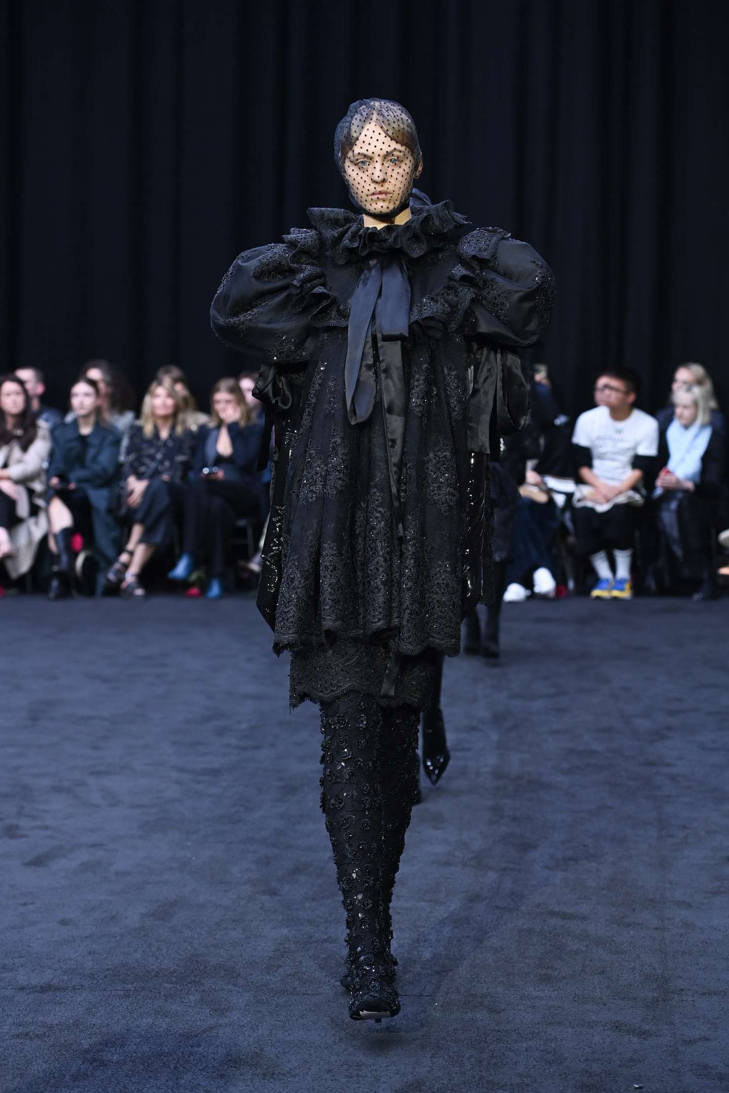 Richard Quinn - Runway - LFW September 2022