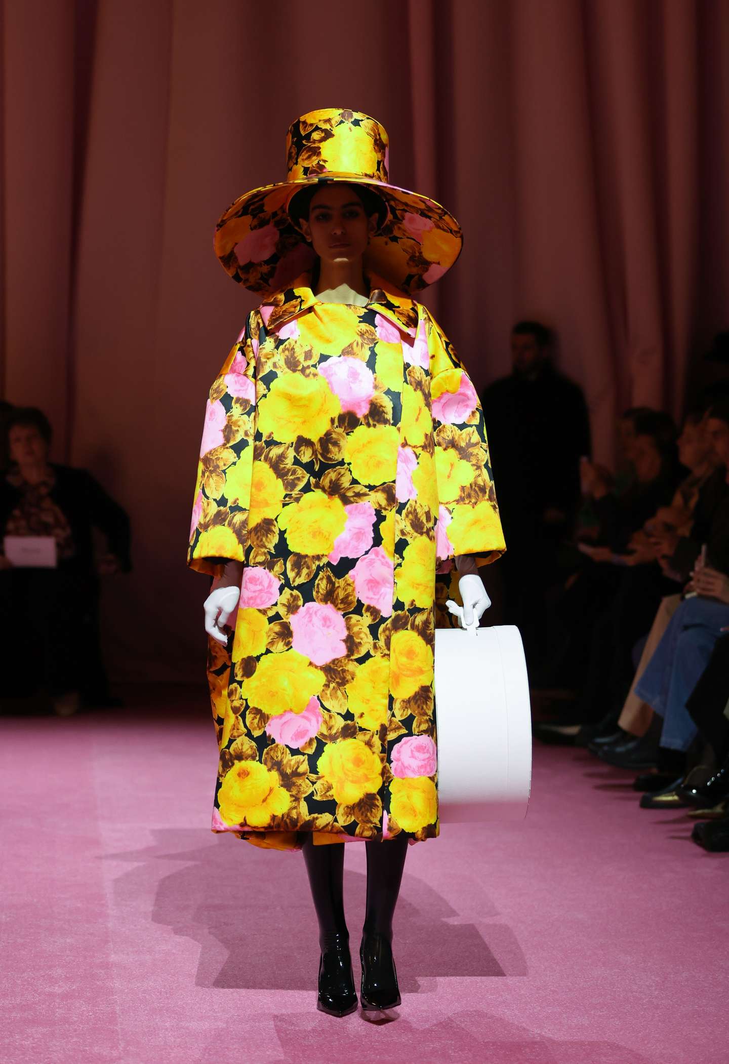 Richard Quinn - Runway - LFW February 2022