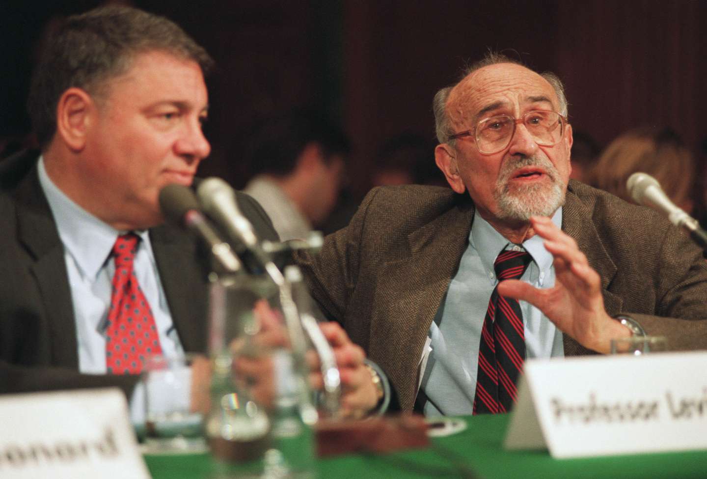 AIRLINE INDUSTRY CONSOLIDATION--Michael E. Levine, law profe