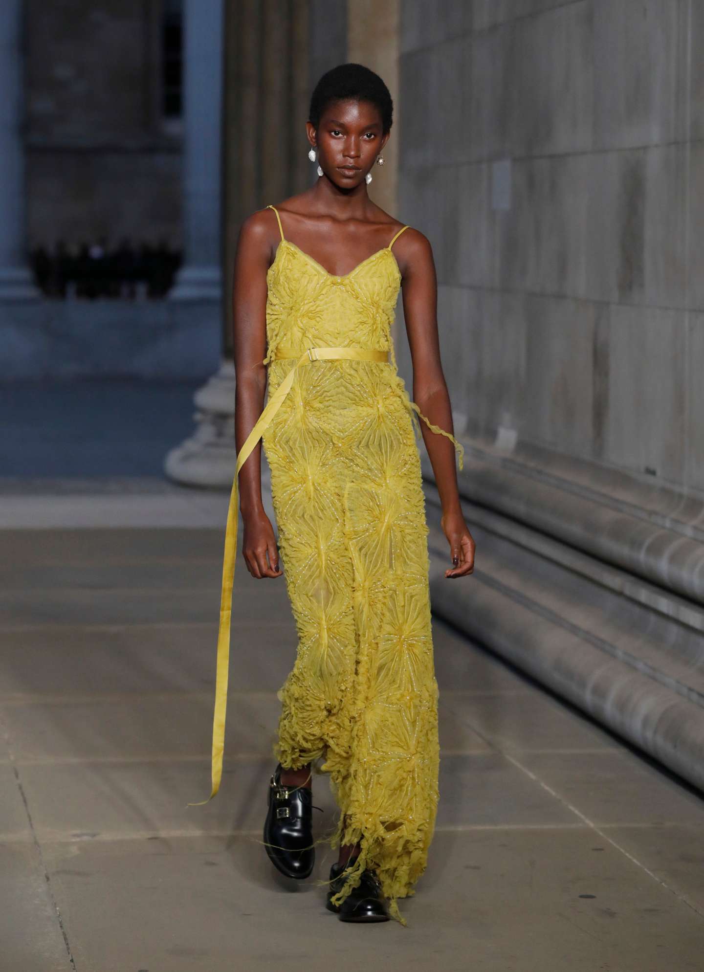 Erdem - Runway - LFW September 2022
