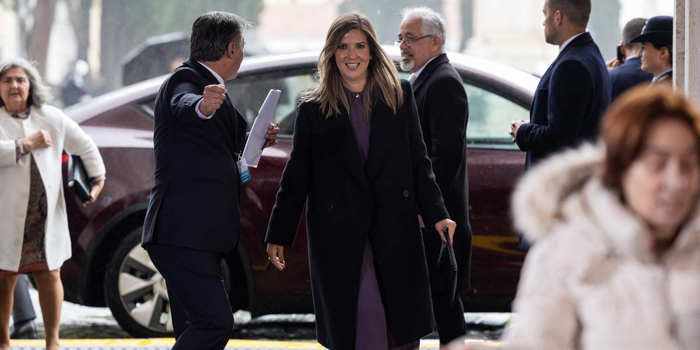 Depois da introdução feita pelo primeiro-ministro, as propostas foram explicadas em maior detalhe pela ministra da Juventude e Modernização, Margarida Balseiro Lopes.