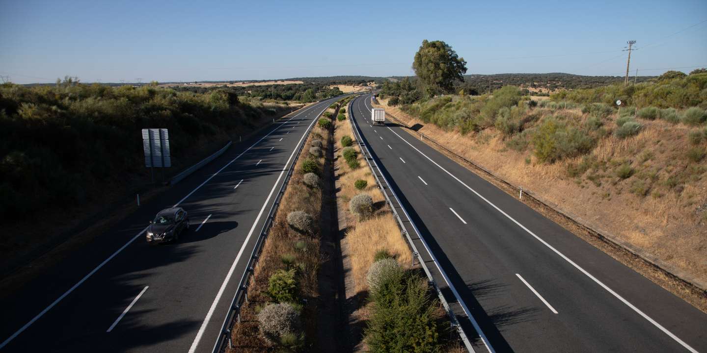 A zona do acidente com o carro do ministro, na A6