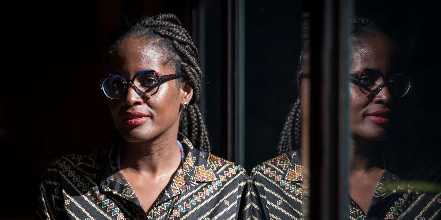 Entrevista a Djamila Ribeiro, filósofa política e ativista brasileira. A entrevista decorreu nas instalações da Fundação Calouste Gulbenkian, pouco antes de uma palestra aberta ao público que Djamila deu. 29 de Junho de 2023 Fundação Calouste Gulbenkian, LIsboa TOMÁS SILVA/OBSERVADOR