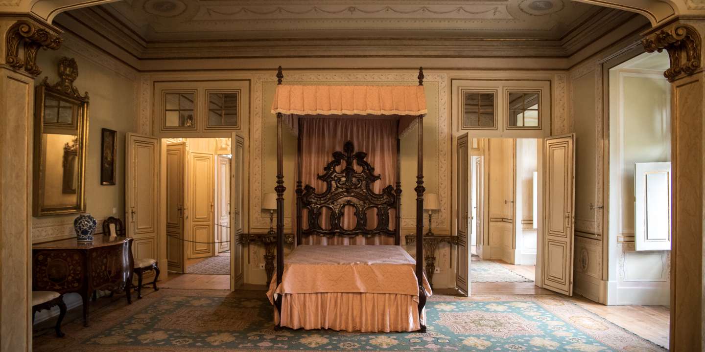 Durante a primeira vizita oficial da Rainha de Inglaterra, Isabel II, a Portugal, foi no Palácio Nacional de Queluz, que Sua Majestade, a Rainha, ficou a dormir. Imagens dos aposentos da Rainha. 31 de Maio de 2022 Palácio Nacional de Queluz TOMÁS SILVA/OBSERVADOR