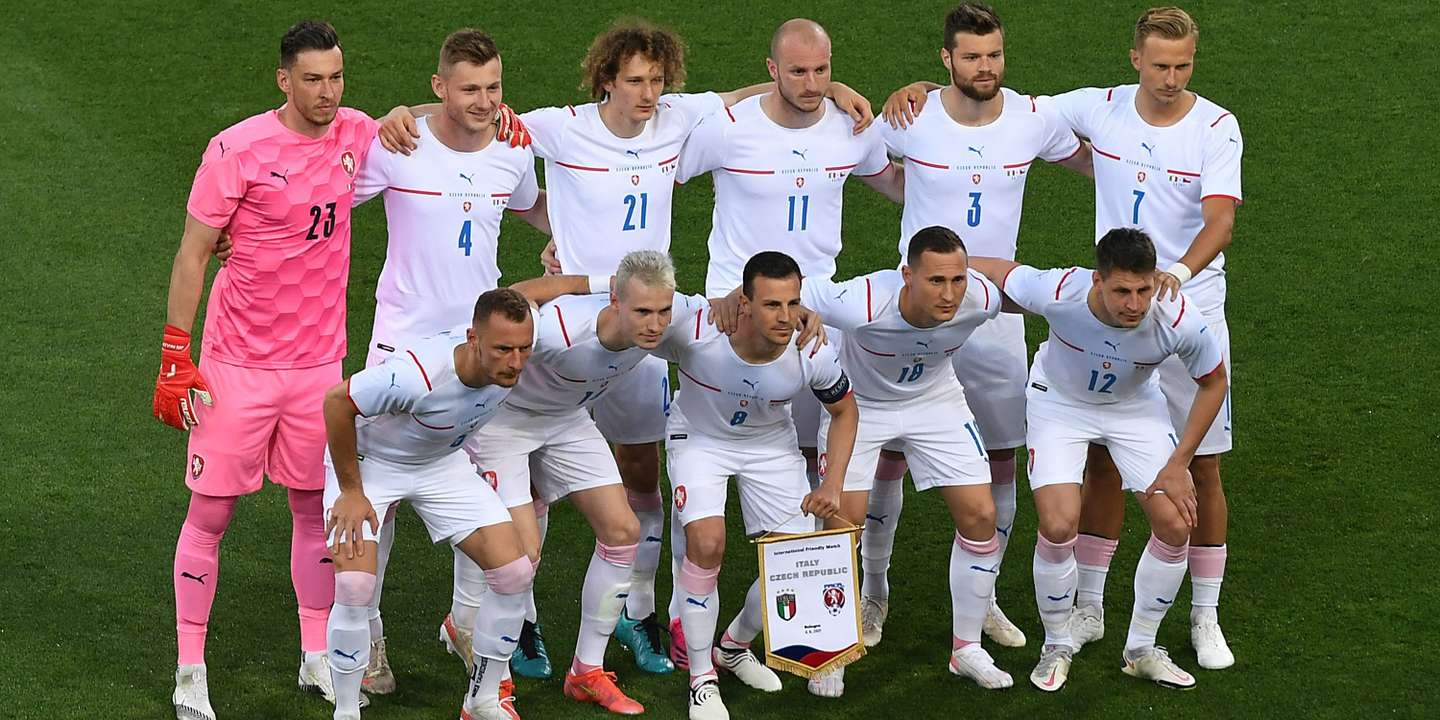 Rep. Checa ganhou cinco jogos e perdeu três na qualificação para o Europeu onde estava no grupo de Inglaterra, Kosovo, Bulgária e Montenegro
