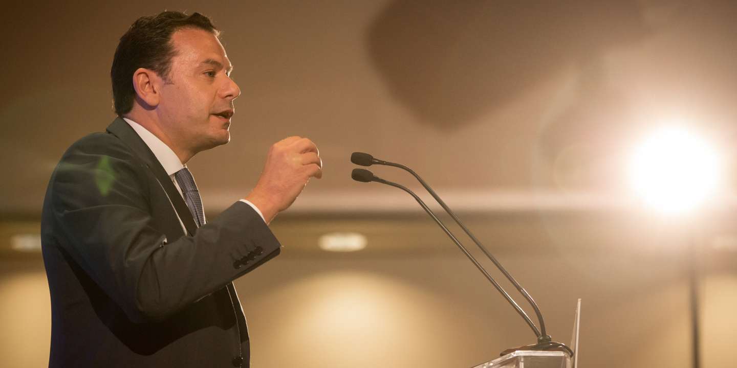 DIRETAS PSD: Luís Montenegro, vence as eleições internas do partido para Jorge Moreira da Silva, e é eleito lider do PSD (Partido Social Democrata). Hotel Sol Verde, Espinho 28 de Maio de 2022 TOMÁS SILVA/OBSERVADOR